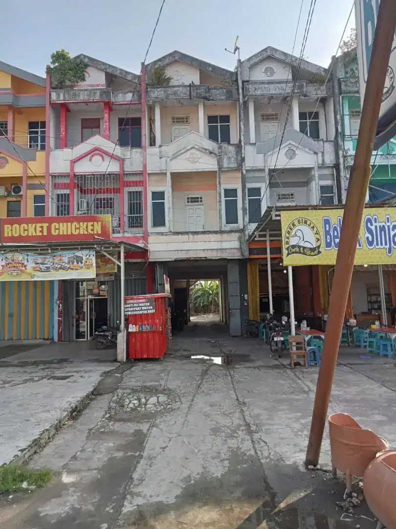 DiJual Lahan Bekas Gudang Minyak Curah dan 1 Ruko 3 tingkat
