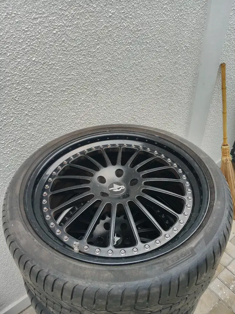 Jual velg racing ring 22 siap pakai