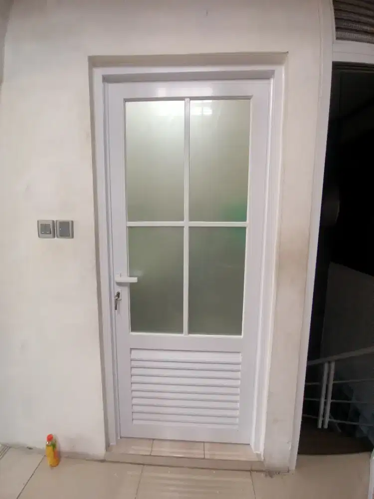 Kusen pintu jendela aluminium