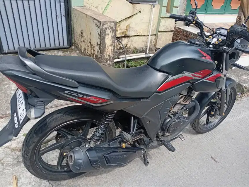 Bismillah,di jual motor Verza tahun 2021