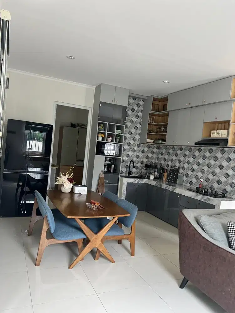 Di jual / Oper alih rumah full furnish