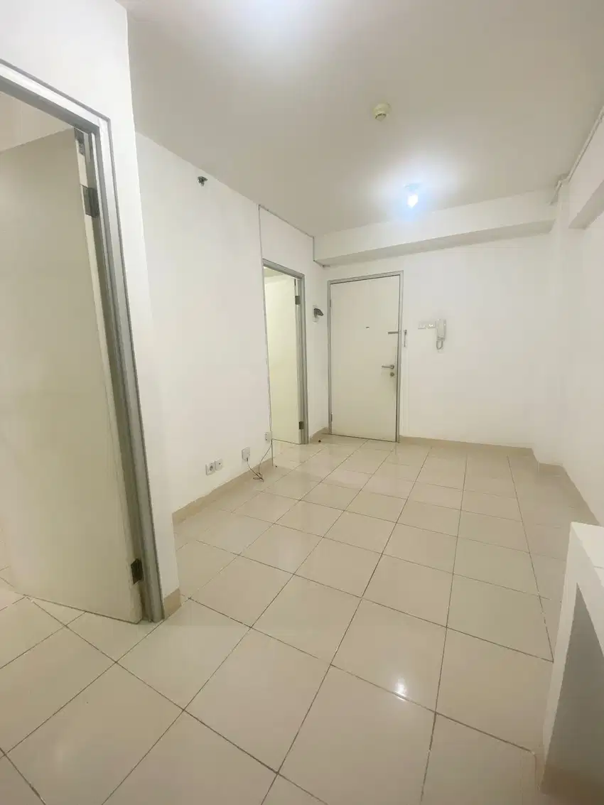 dijual apartemen greenbay 2 BR unfurnished super murah  view kolam