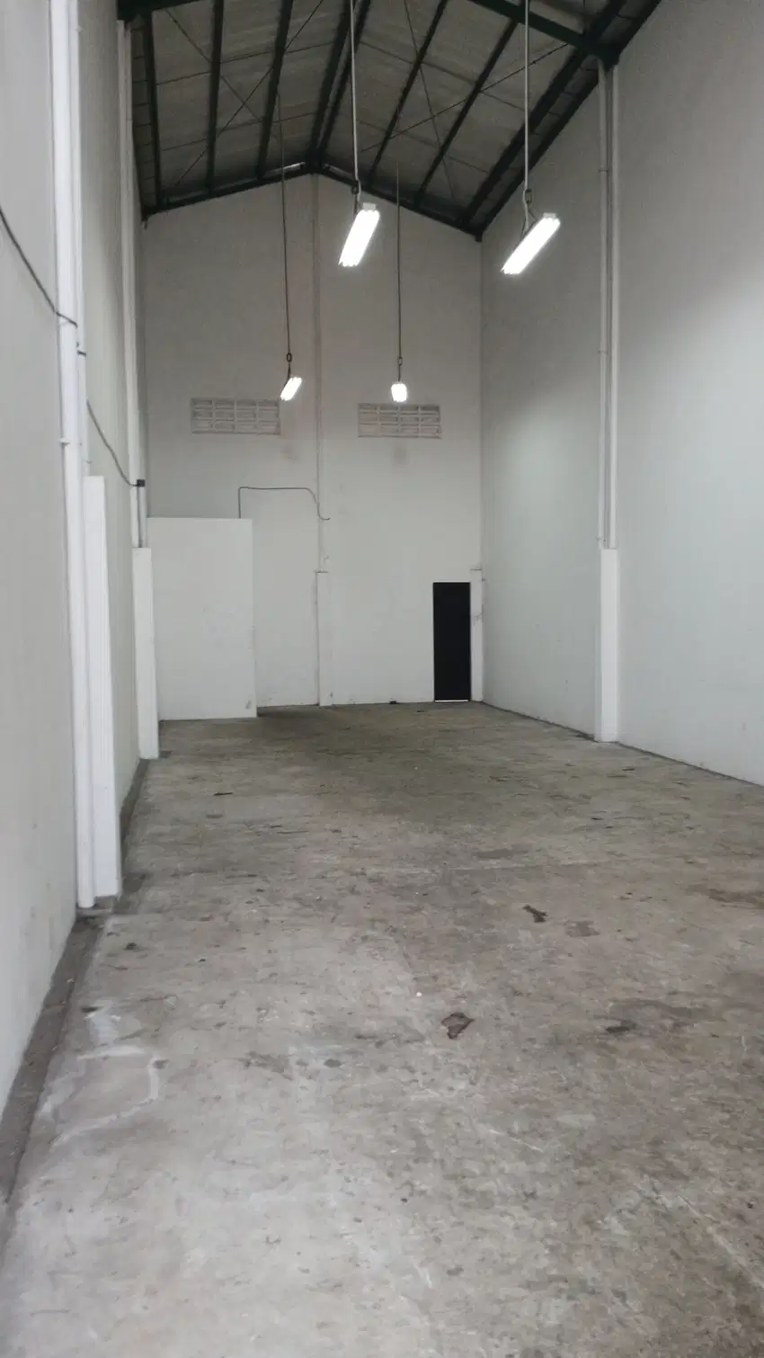 DISEWA GUDANG BIZPARK DAAN MOGOT