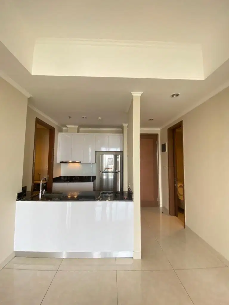 di sewakan Condominium taman Anggrek Residence 2 Bedroom semi furnish