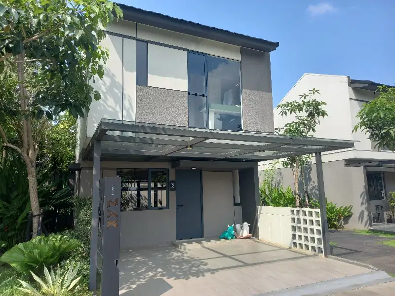 RUMAH LUAS NYAMAN POSISI SUDUT LT 116m² DI PARK SERPONG