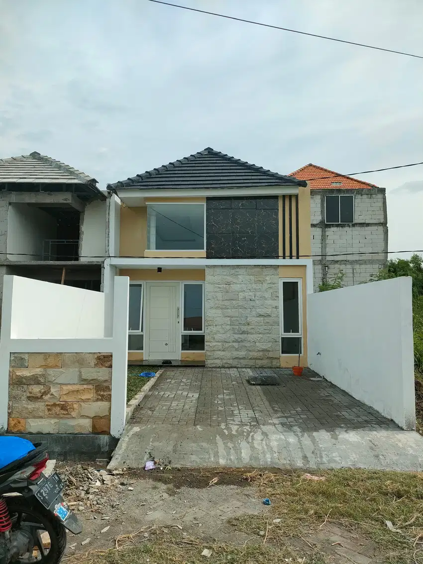 Rumah dijual Surabaya Baru GRESS area Rungkut