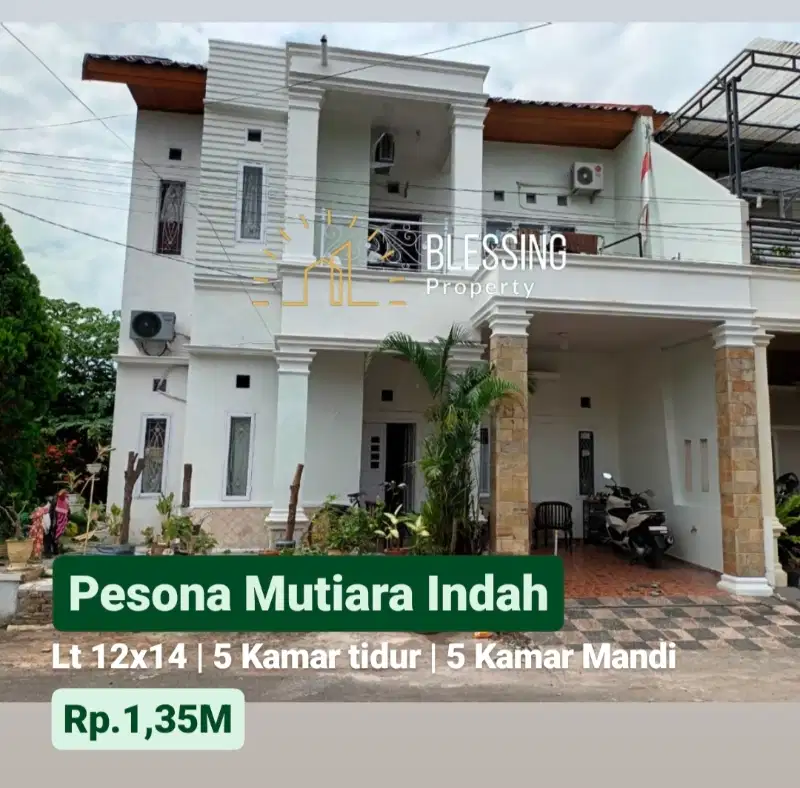 Rumah mewah sudut