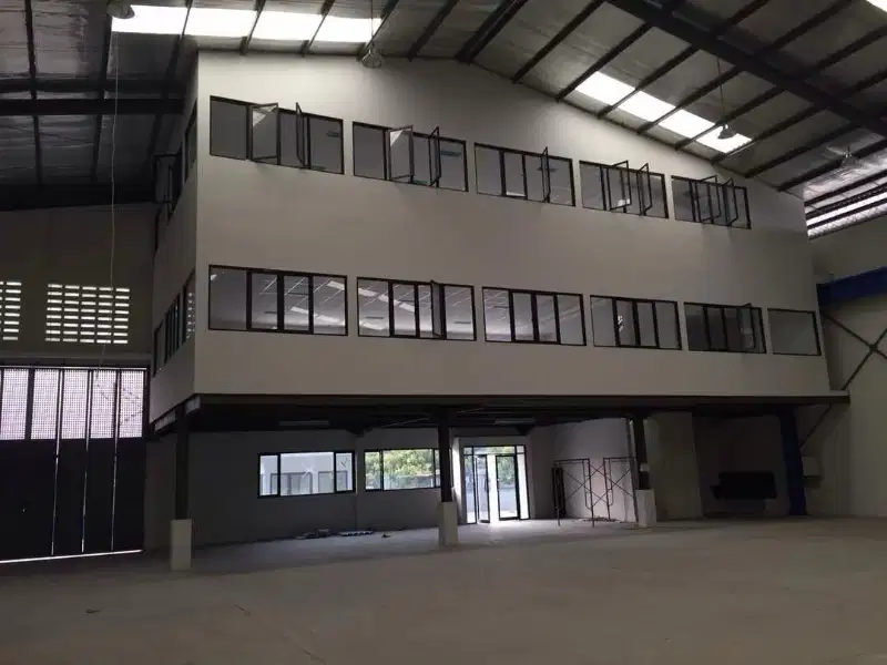 Disewakan Gudang komersil di Lippo cikarang