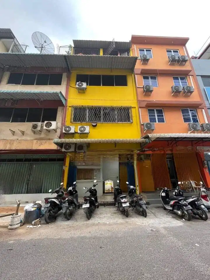 Dijual Murah Ruko Kost-Kostan 4 Lantai Nagoya Square Dekat McDonald's