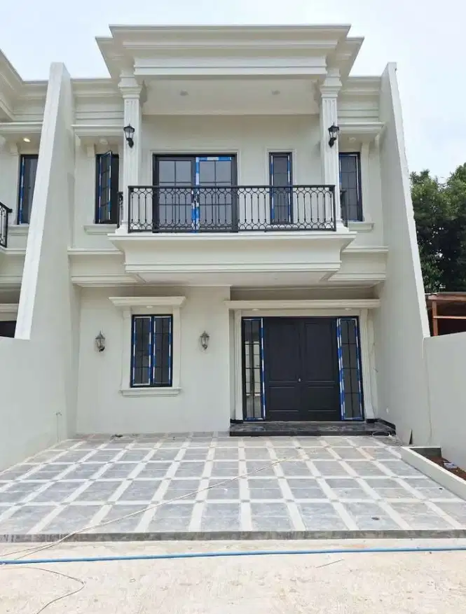 Rumah mewah siap huni selangkah tol dan LRT Cibubur