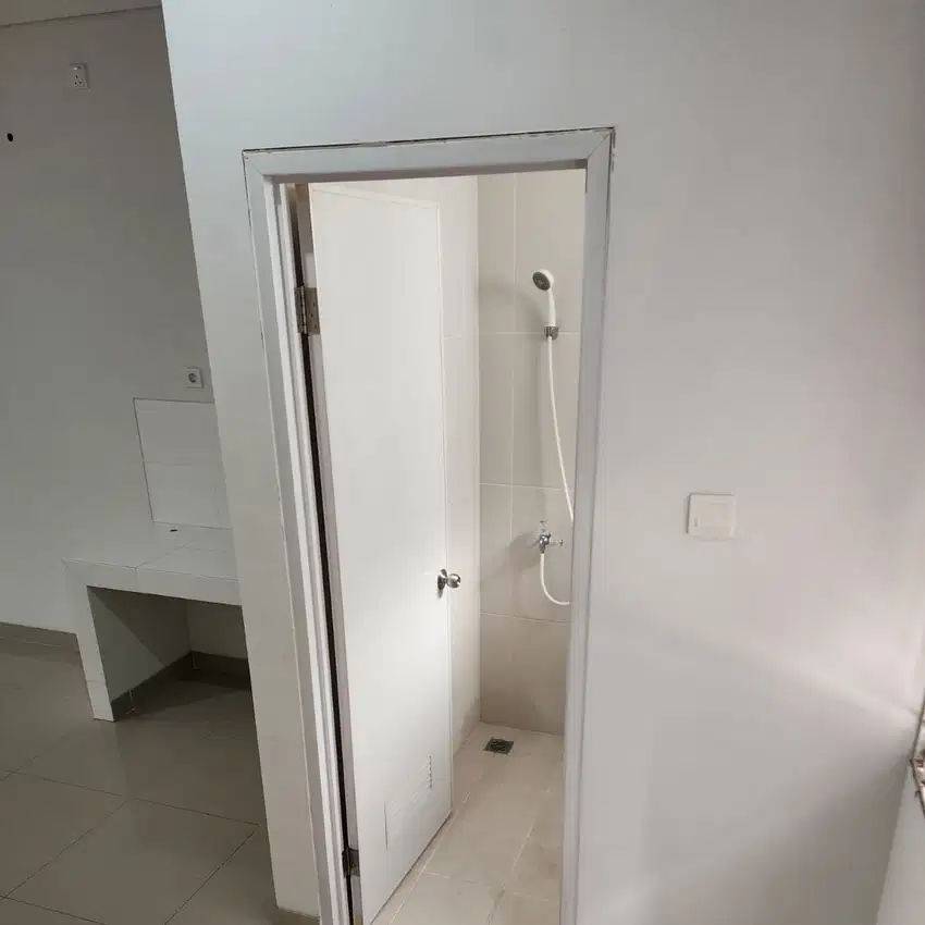 DIJUAL RUKO SORRENTO JUNCTION PINGGIR JALAN