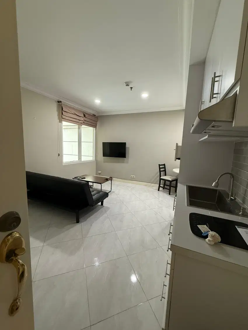 Di sewakan apartemen Thamrin residence