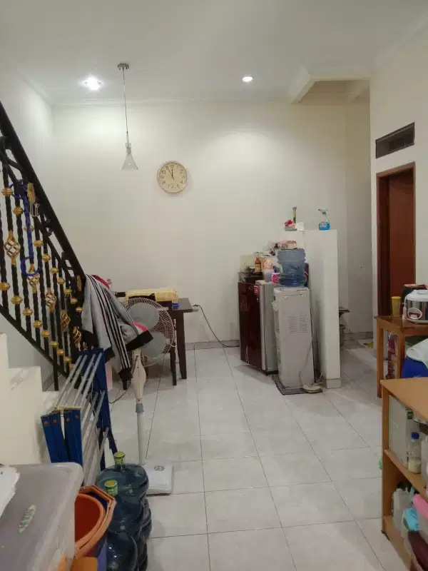 Dijual rumah kosambi baru