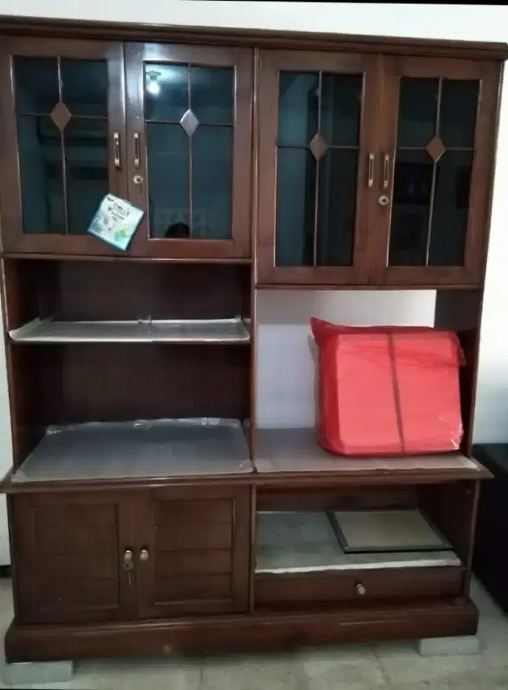 Dijual lemari jati bufet