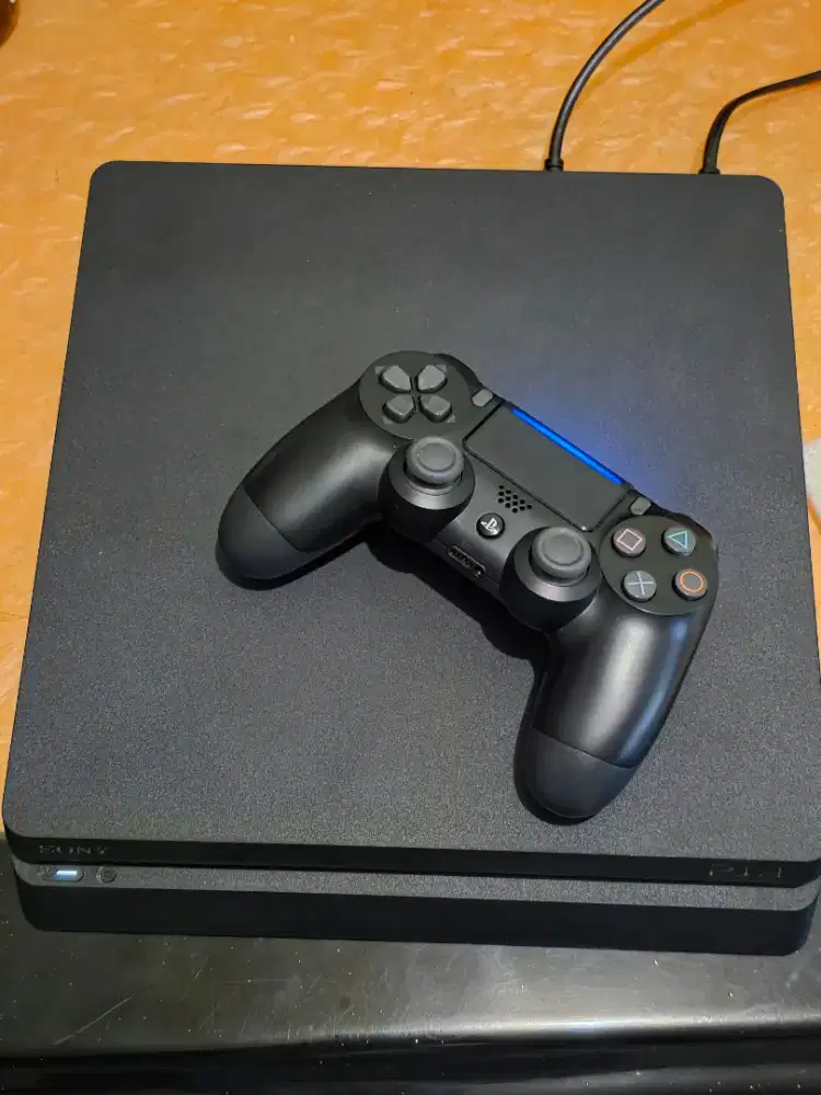 Sony Playstation 4 Slim 512gb ex garansi indo