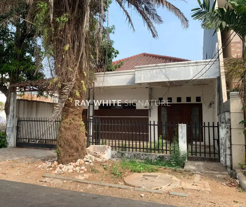 Jual Rumah Lama di Cempaka Putih Tengah bentuk tanah persegi panjang