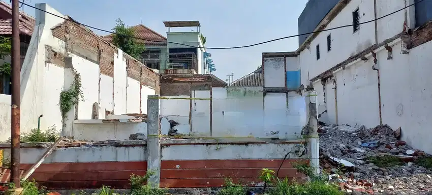 Tanah dengan lokasi strategis, lingkunan sekitar asri, Permata Juanda