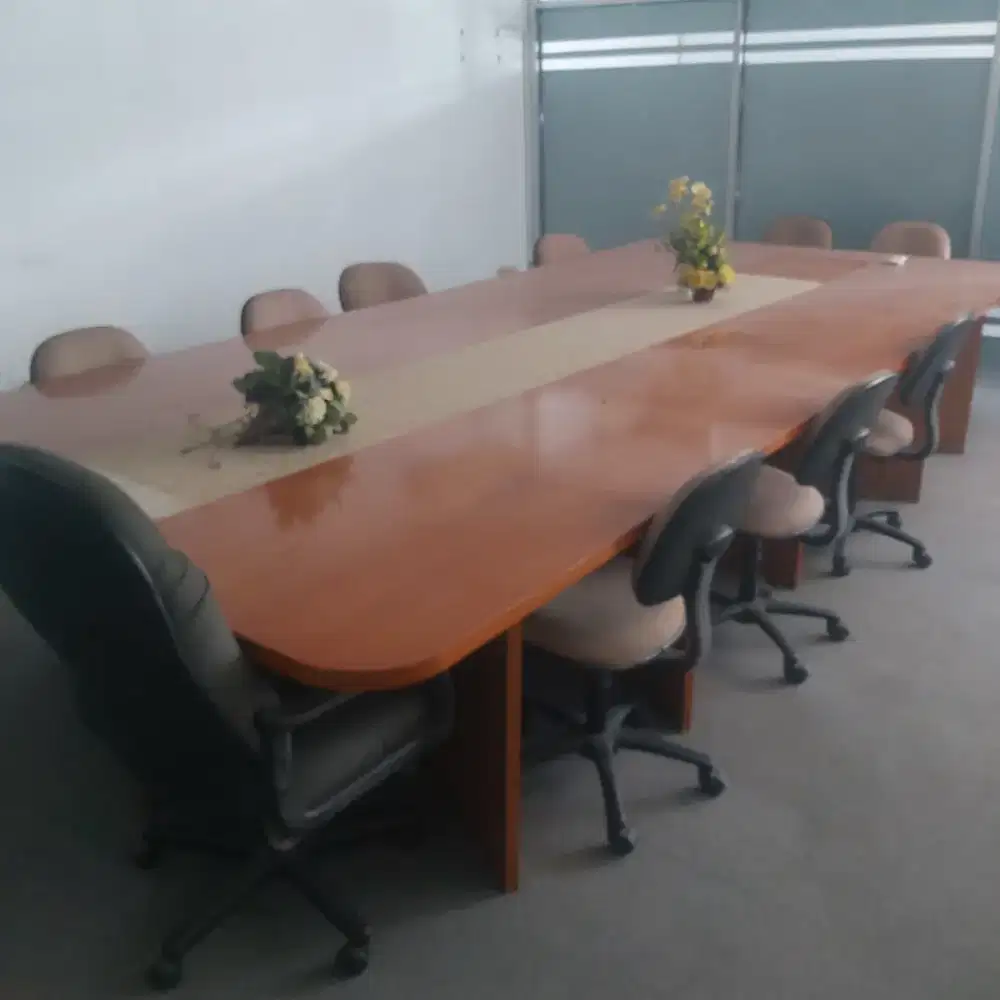 jual meja rapat besar dan sekat