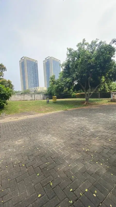 Kavling jual cepat hoek siap bangun di Allevare Foresta