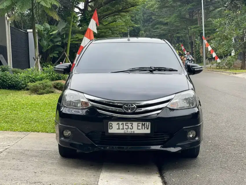 Toyota Etios Valco G MT 2014