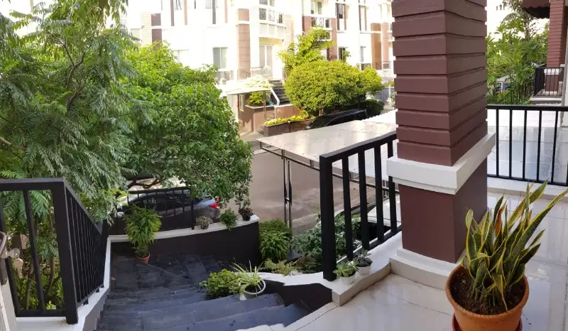 Rumah di Atas Mall of Indonesia Furnished Mewah