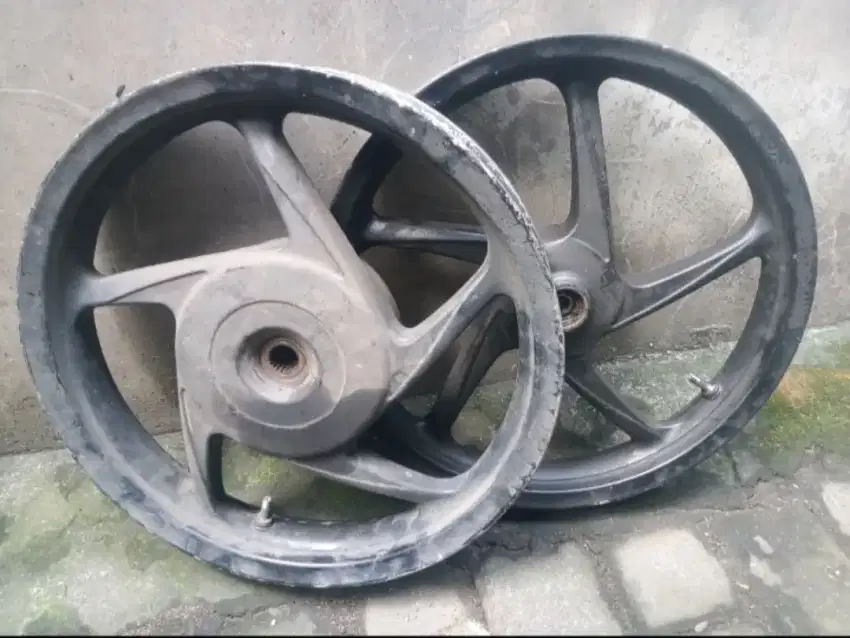 Velg metik Honda 110