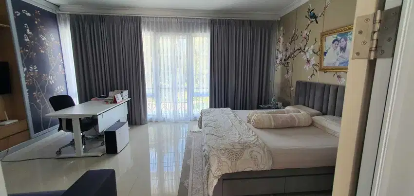 Dijual rumah Granada Alicante Gading Serpong
