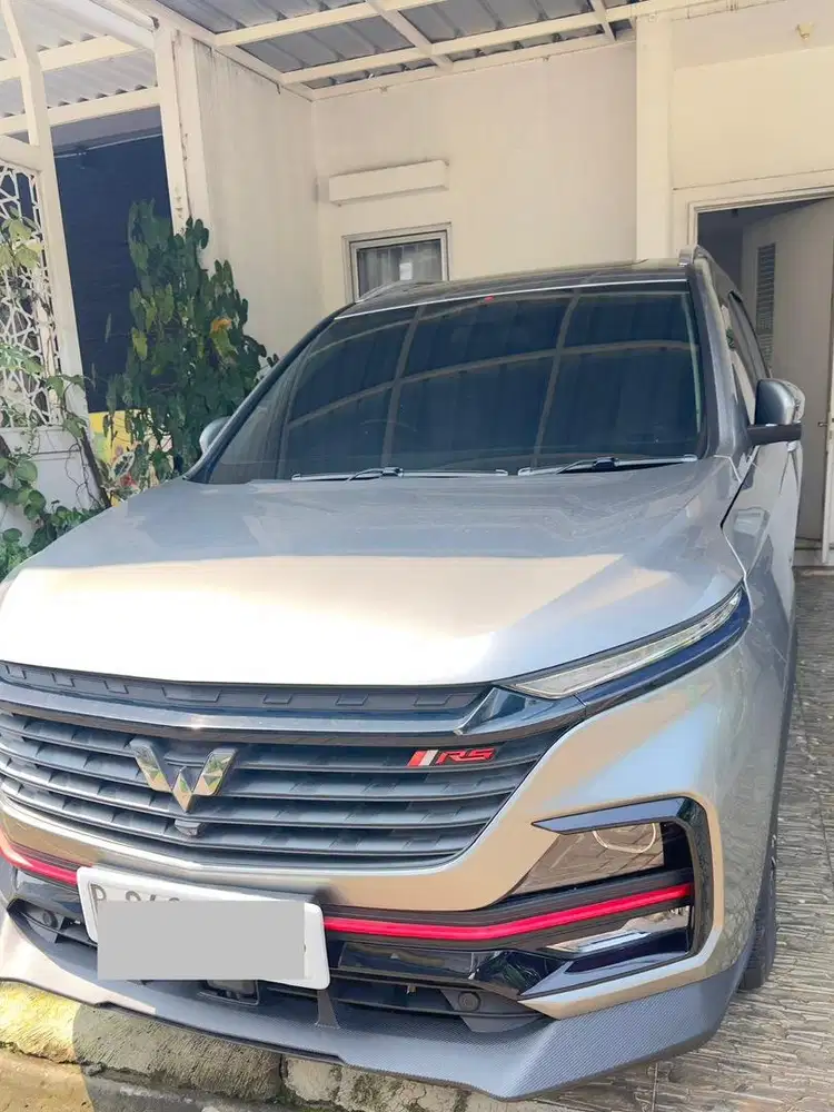 Wuling Almaz RS 7 seat 1.5 LT Lux+ SC CVT A/T