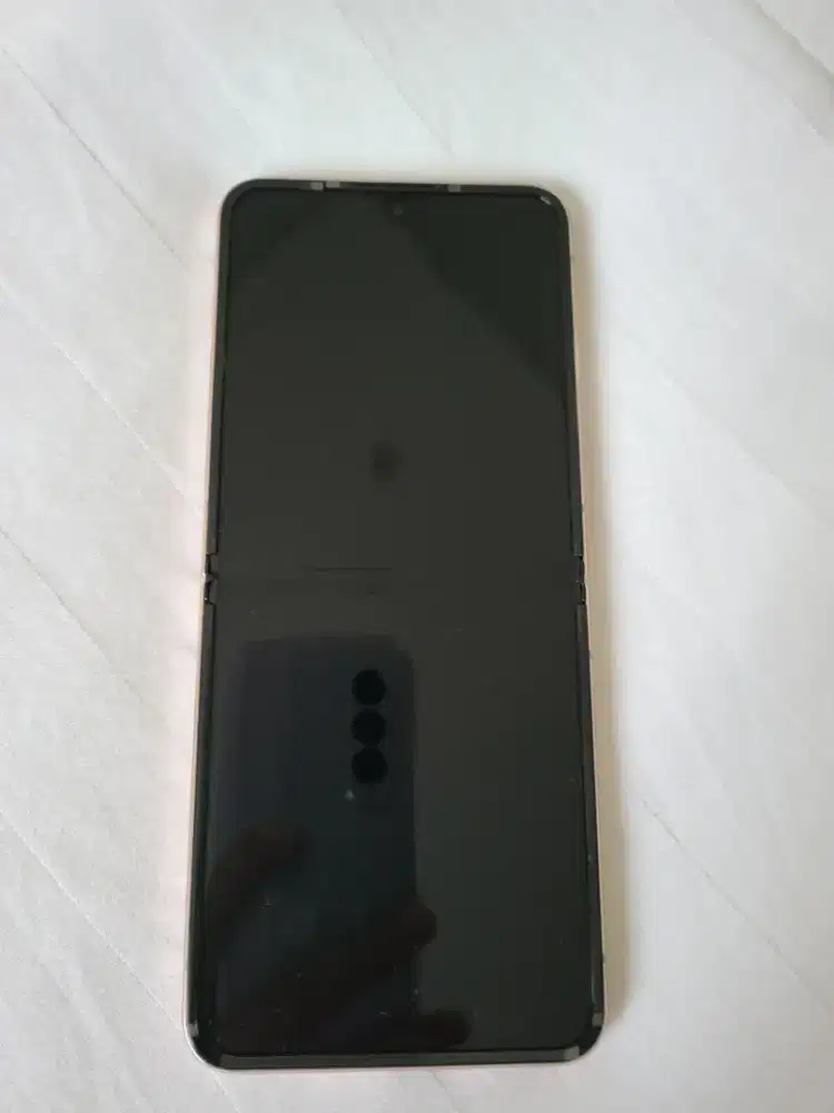 Samsung galaxy z flip 4