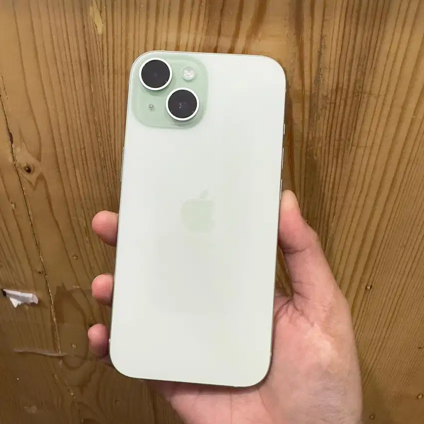 iPhone 15 128Gb Green Second Fullset