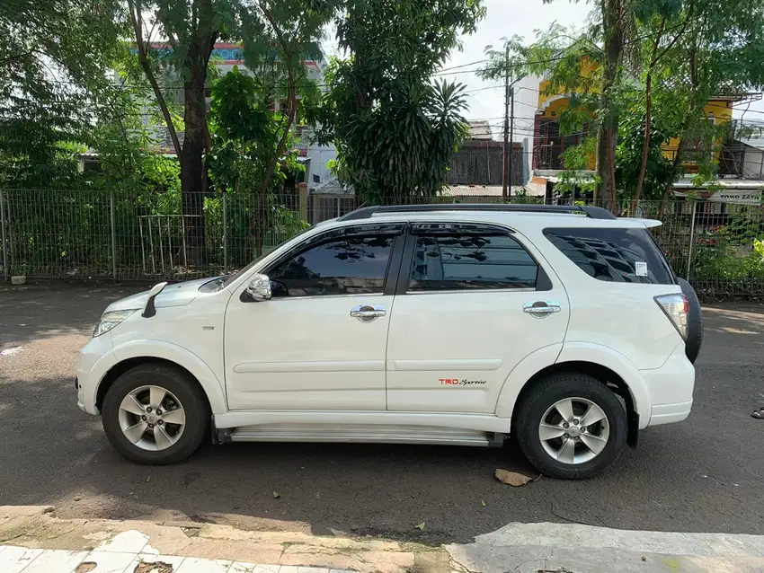 Toyota Rush 2013 Bensin