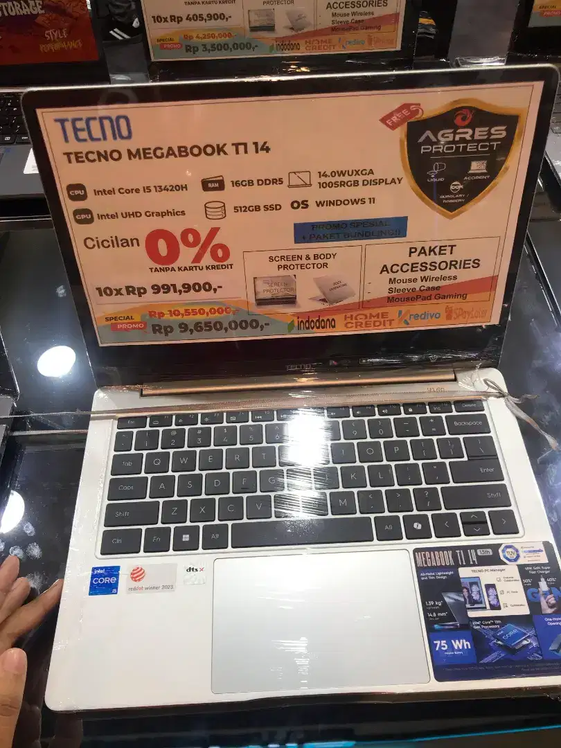 Tecno megabook TI 14