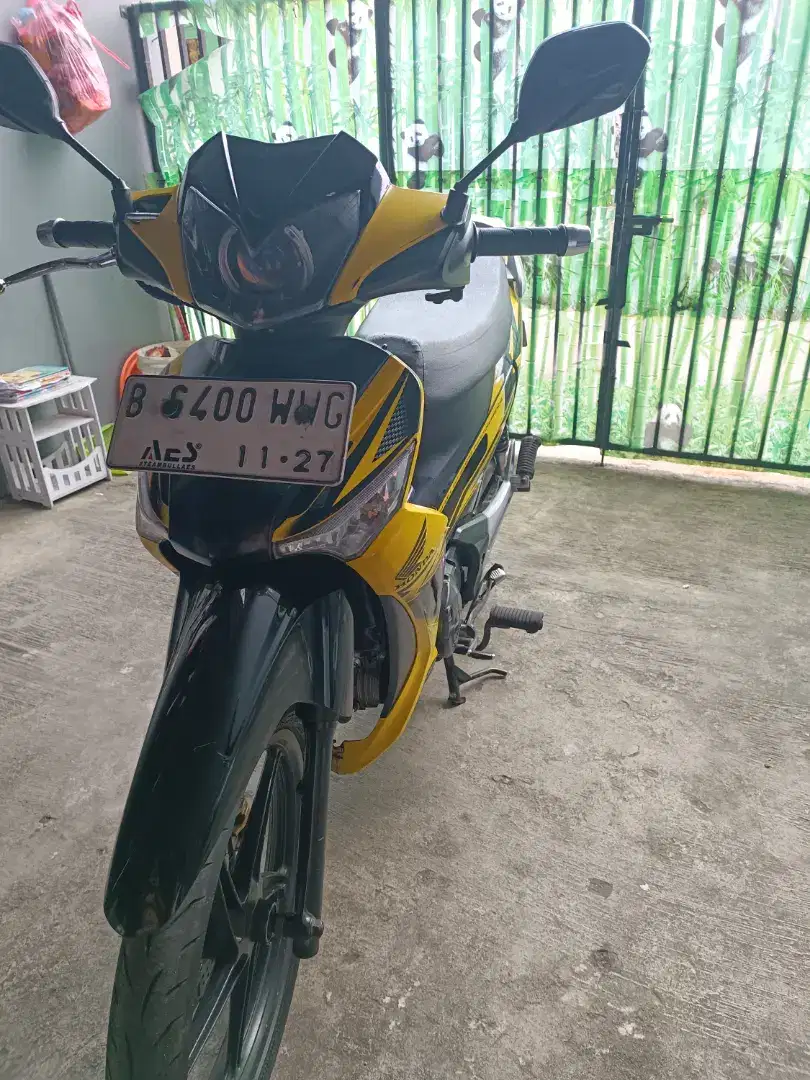 Supra x 125 double disc ganteng