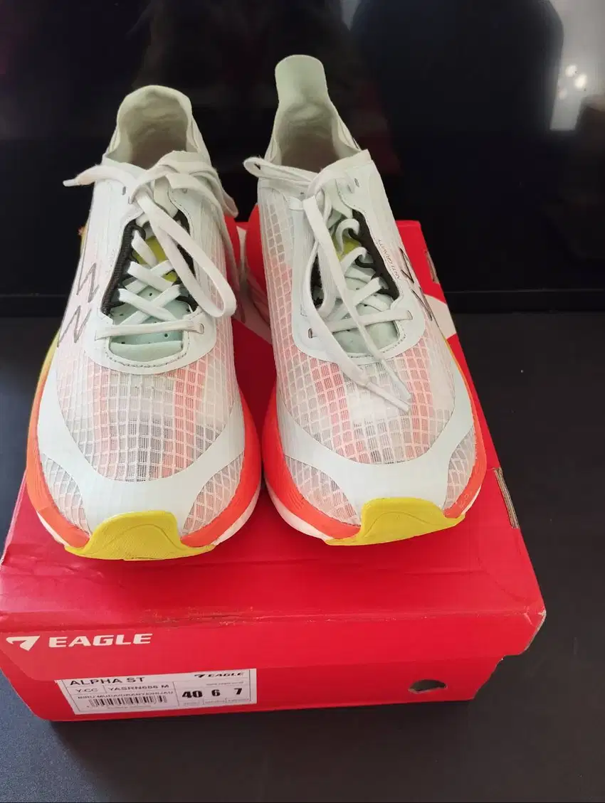 sepatu running eagle alpha st shoes