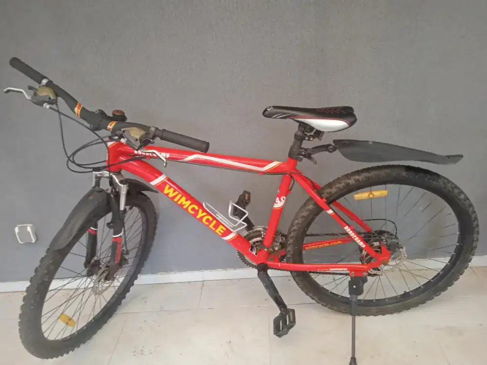 Sepeda Gunung/Mountain Bike (MTB) Wimcycle Roadchamp 4.0 Second