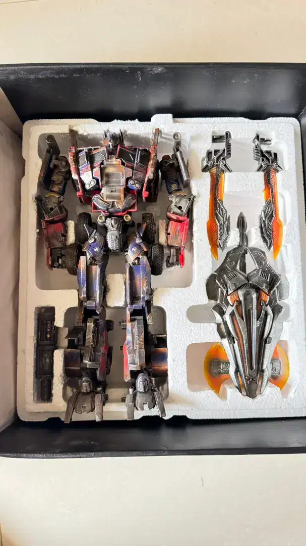 OPTIMUS PRIME EVASION MODE