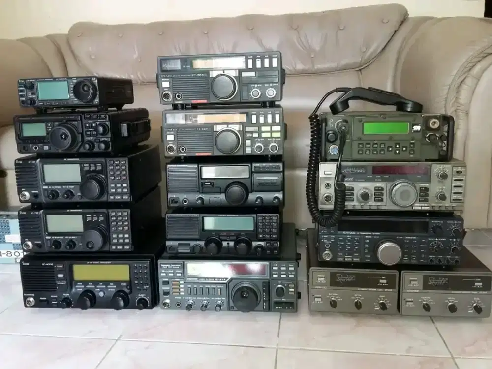 RADIO RIG HT SSB SWR DIBELI CARI
