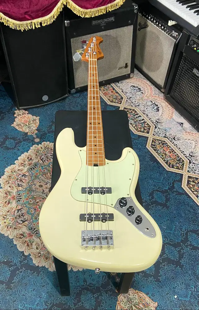 Sqoe SJB 600 Roasted Maple in Vintage White