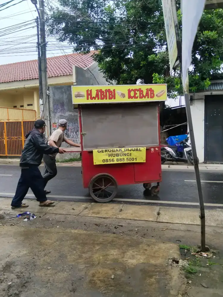 Di jual gerobak kebab. Siap pakai. gerobak burger. Gerobak serbaguna