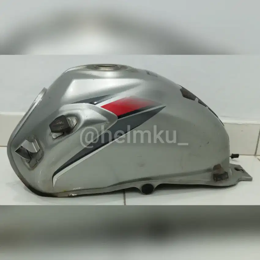 Tangki Bensin Original Copotan New Megapro Monoshock Karbu