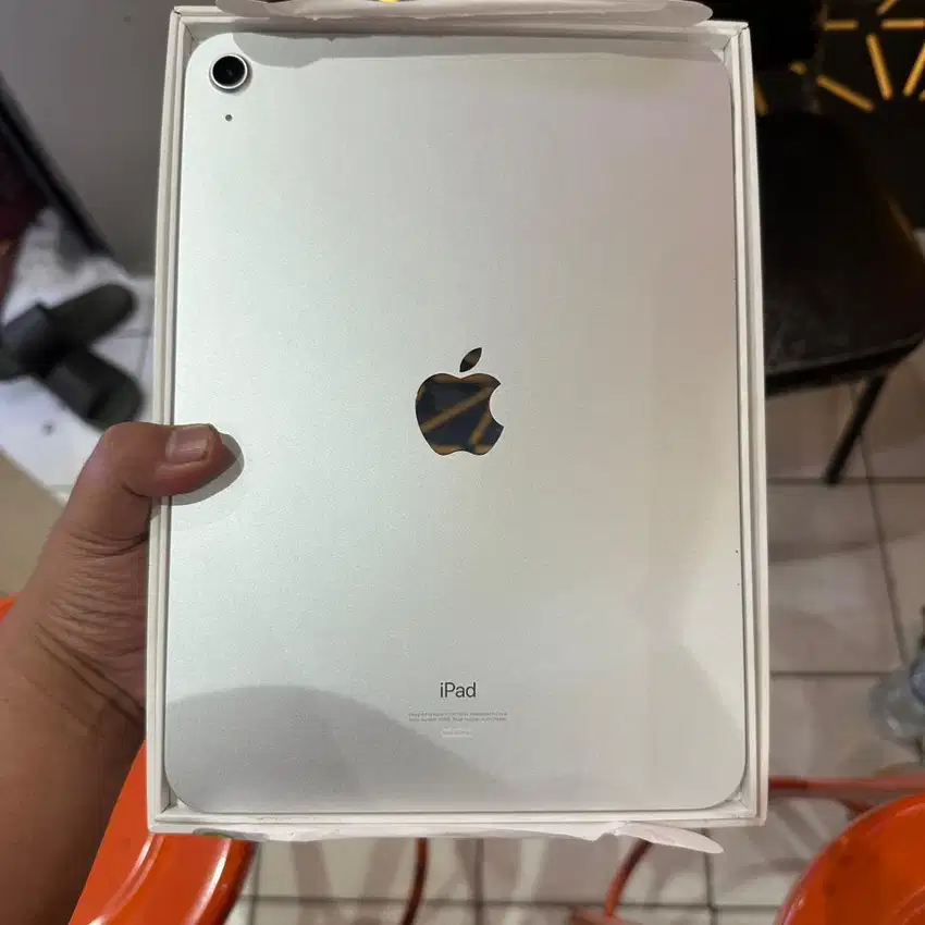 Ipad gen 10 64gb garansi ibox