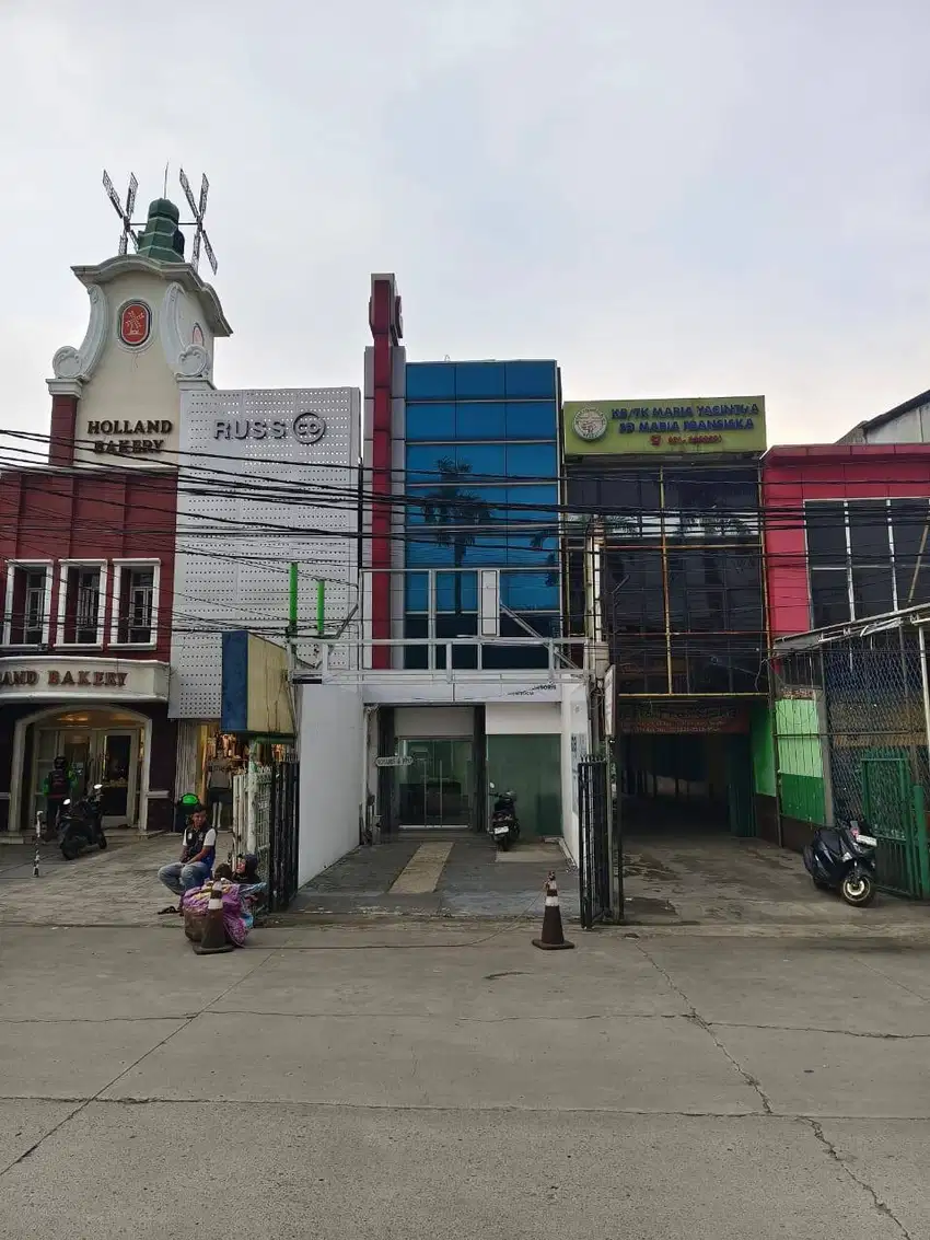 Dijual Ruko Pinggir Jalan Raya Galaxy Bekasi