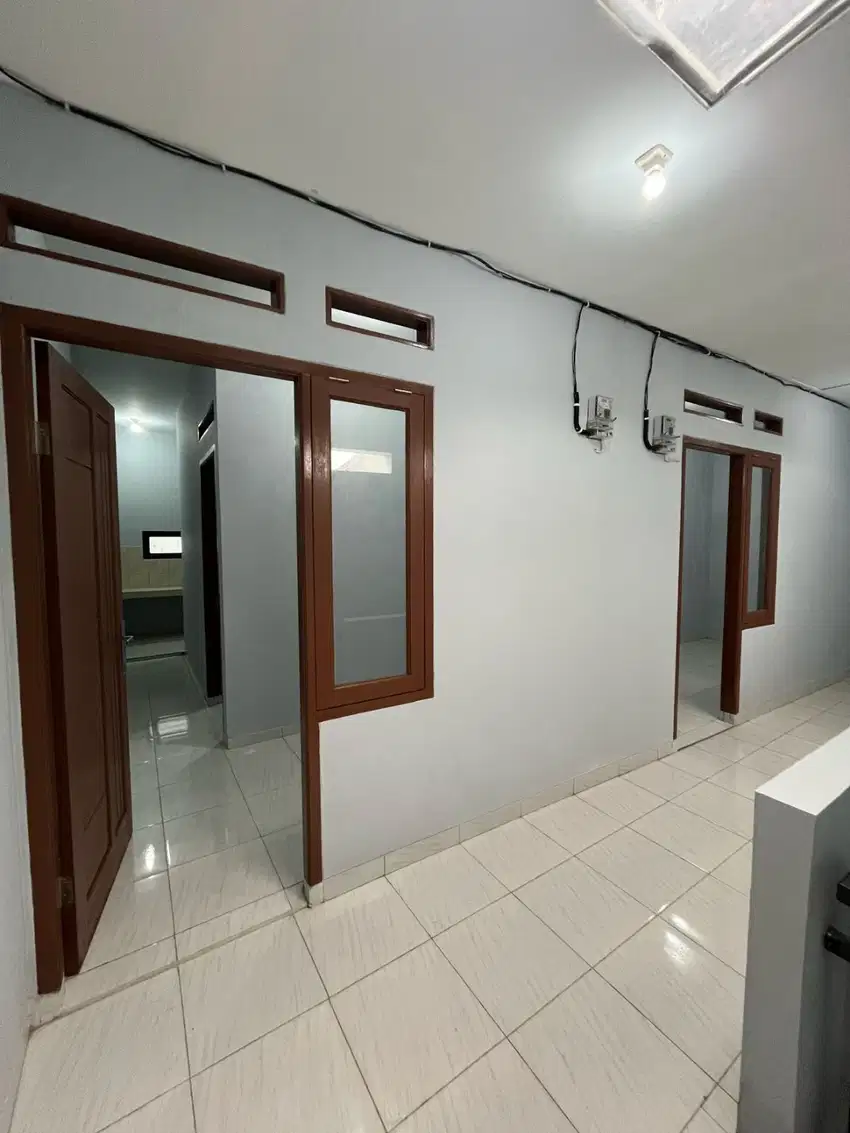 Dikontrakan Bangunan Baru Jl H Masim Meruya Utara