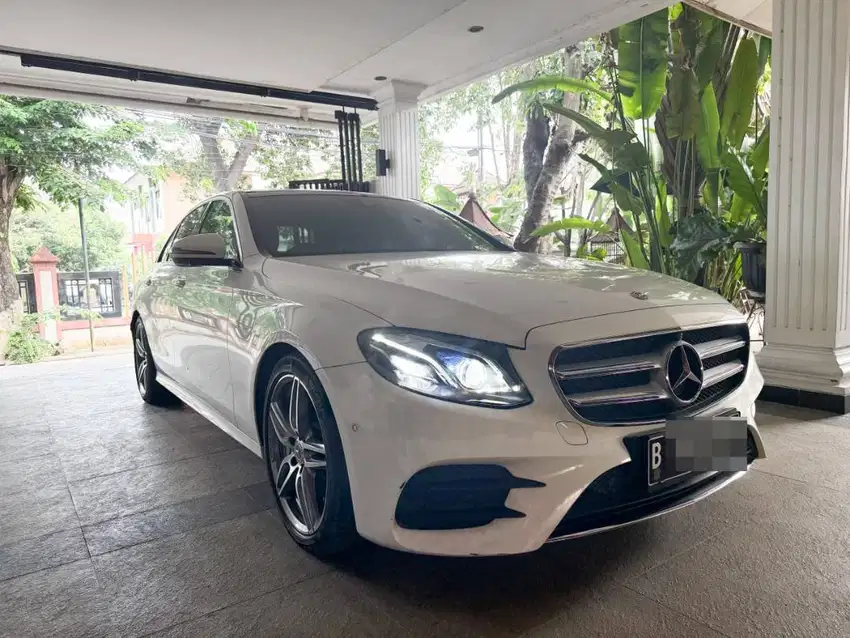 (TANGAN PERTAMA) Mercedes Benz E350 Tahun 2019