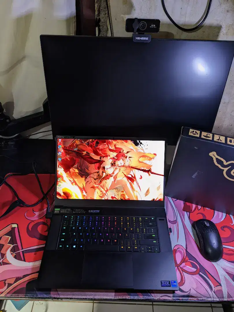 BU Razer Blade Advanced 15 Core i7-11800H 32GB RAM 1TB SSD RTX3070 8GB