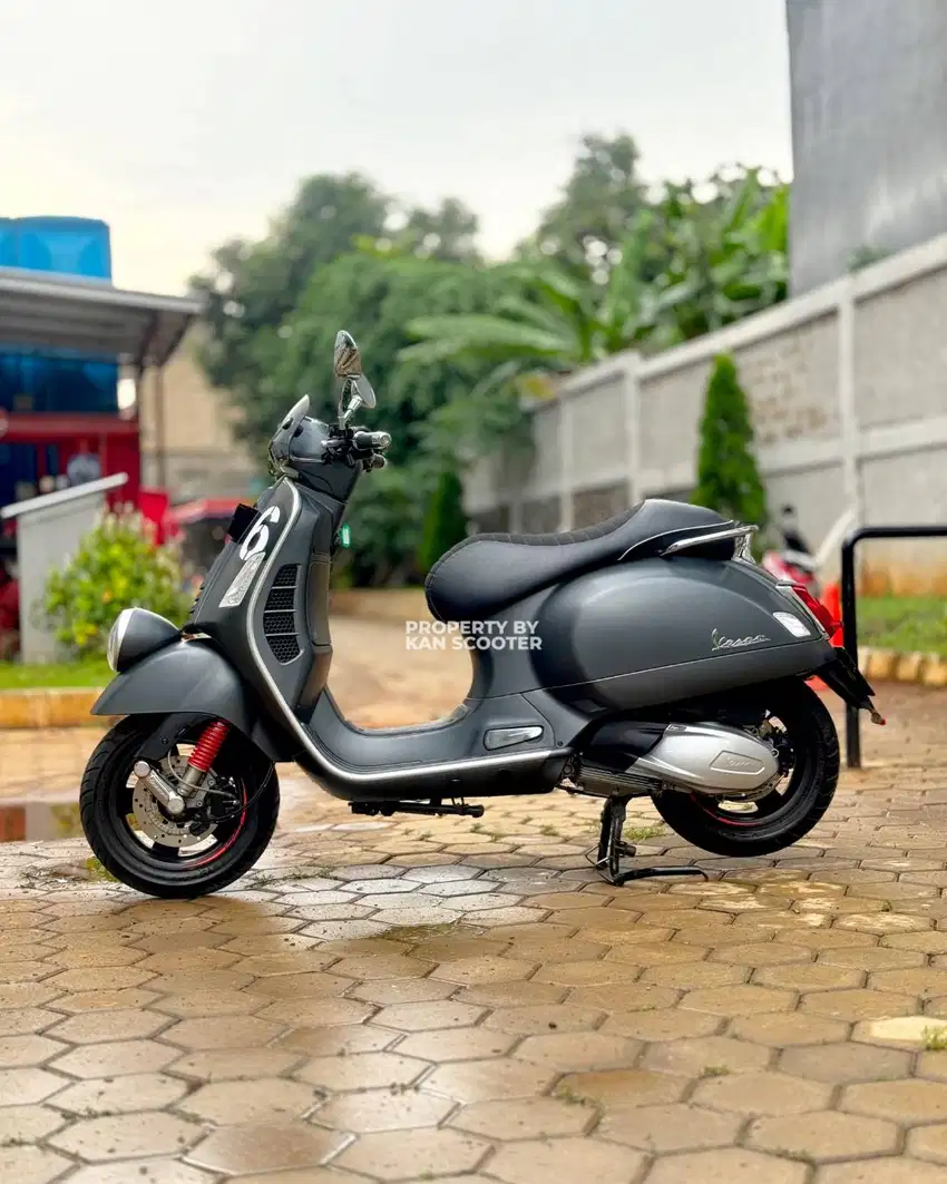 VESPA GTV SEI GIORNI II 300 LIMITED EDITION 2021 NO MINUS