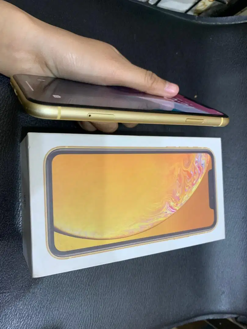 iPhone xr 64gb inter smartfreen only