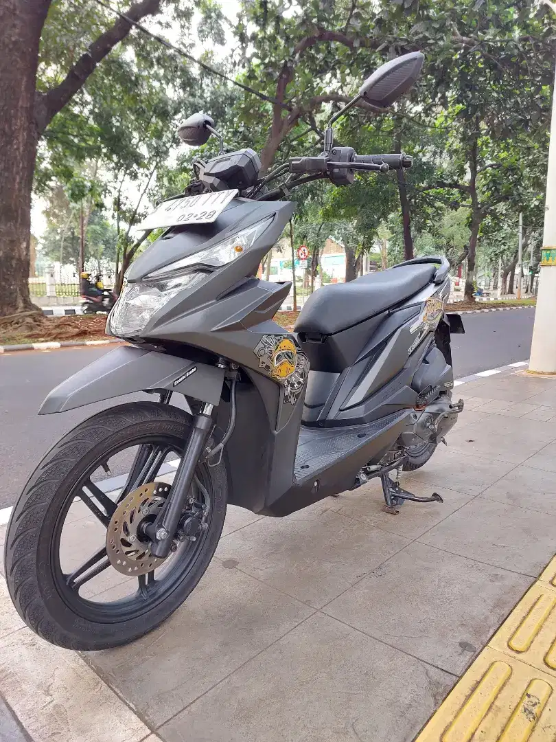 DP MINIM 1.500 CASH KREDIT HONDA BEAT STREET CBS THN 2018 PAJAK IDUP
