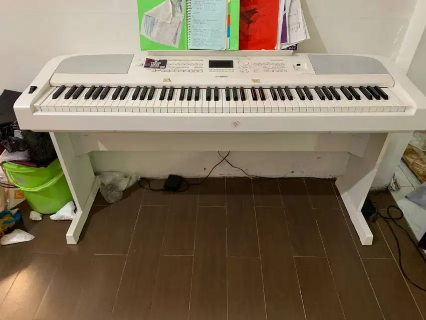 Keyboard Piano Yamaha DGX 670