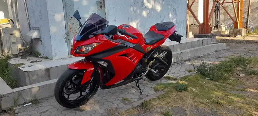 DIJUAL KAWAZAKI 250CC BISA NEGOO